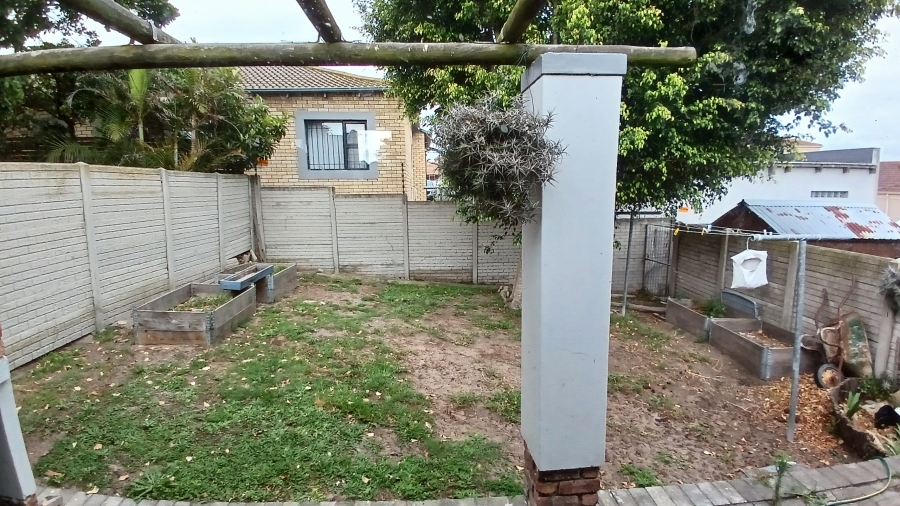 To Let 2 Bedroom Property for Rent in Lorraine Eastern Cape